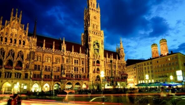 Marienplatz – центр Баварии